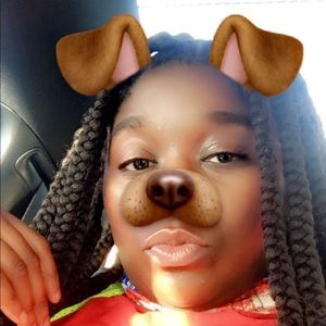 Meet your Posher, Mercedes